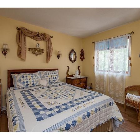 Bed and Breakfast Maple Woods Casselman Exterior foto